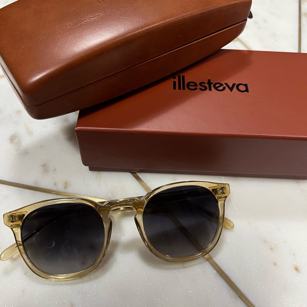 Illesteva Eldridge Sunglasses